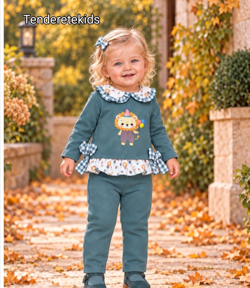 Conjunto verde león con cuello bebé niña