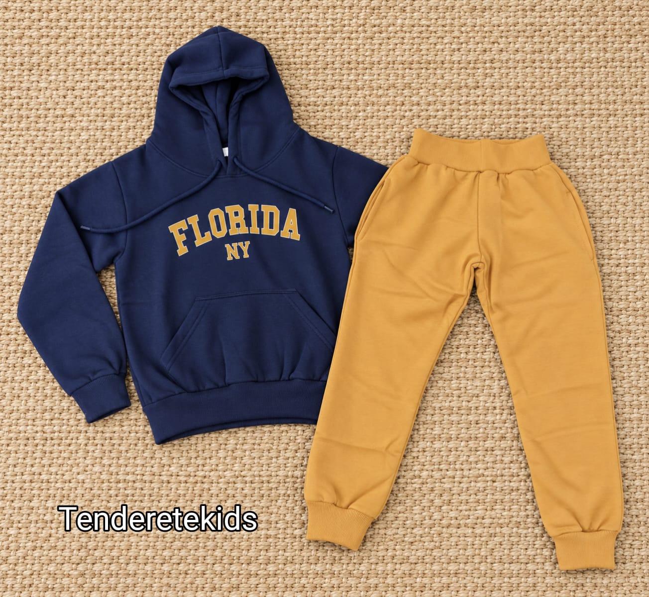 Chandal mostaza Florida con bolsillo canguro