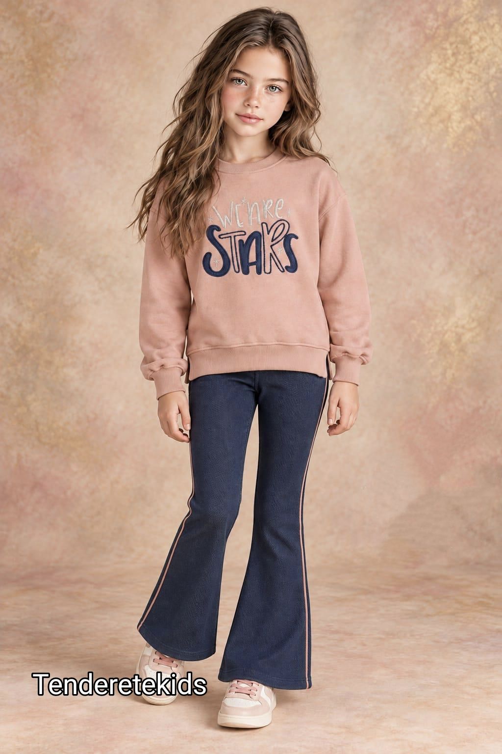 Chándal Stars rosa con pantalón campana